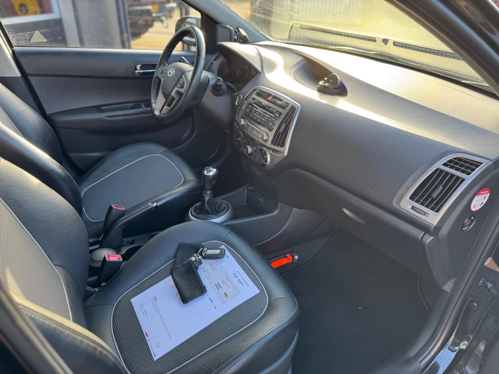 Hoofdafbeelding Hyundai i20