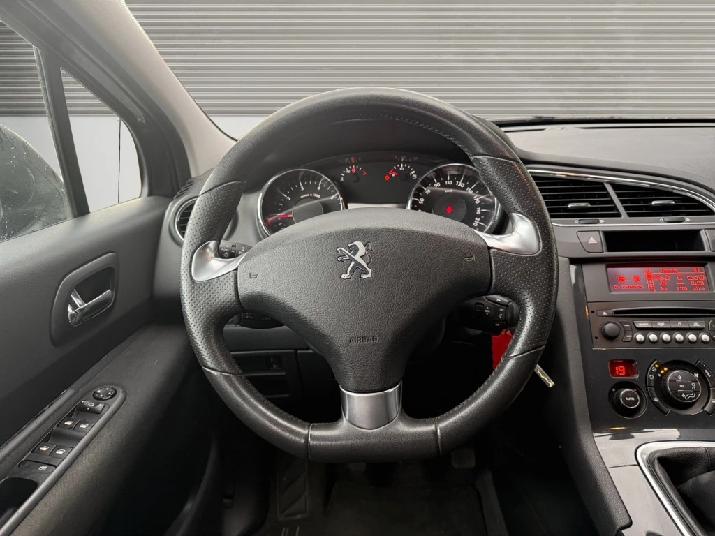 Hoofdafbeelding Peugeot 5008