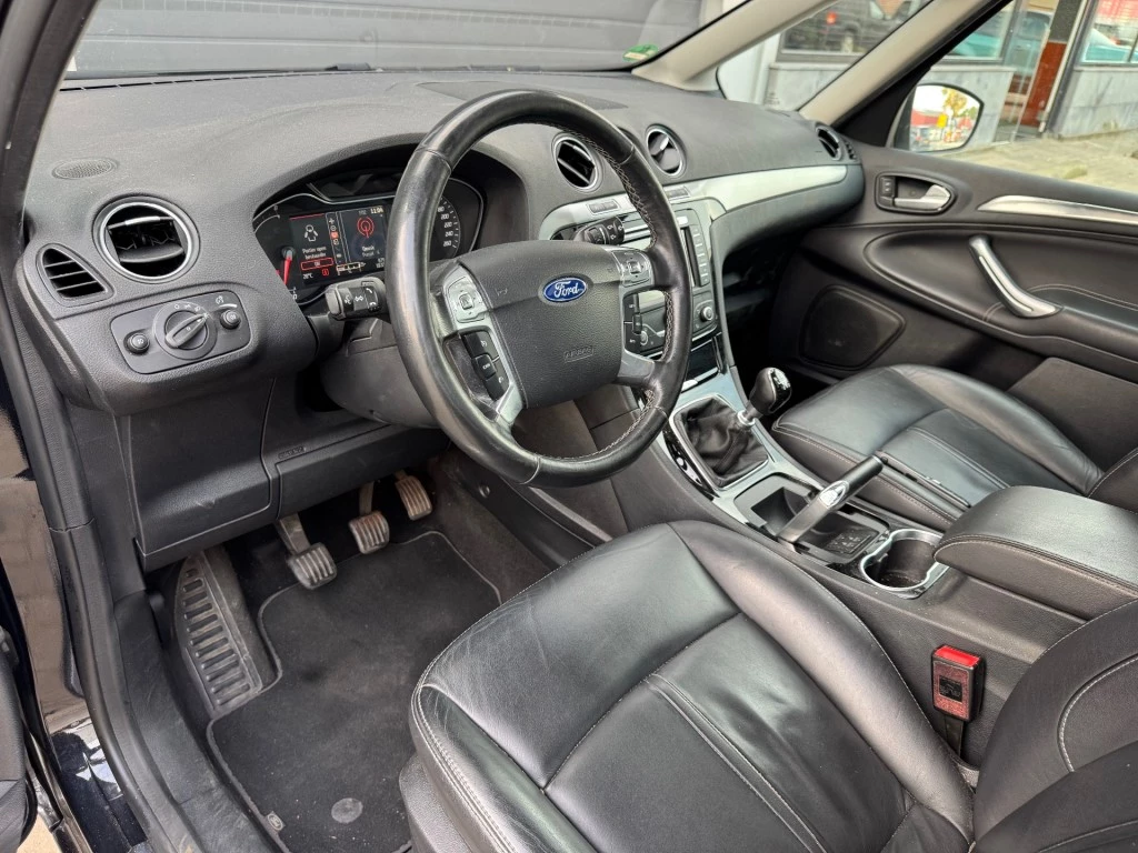 Hoofdafbeelding Ford Galaxy
