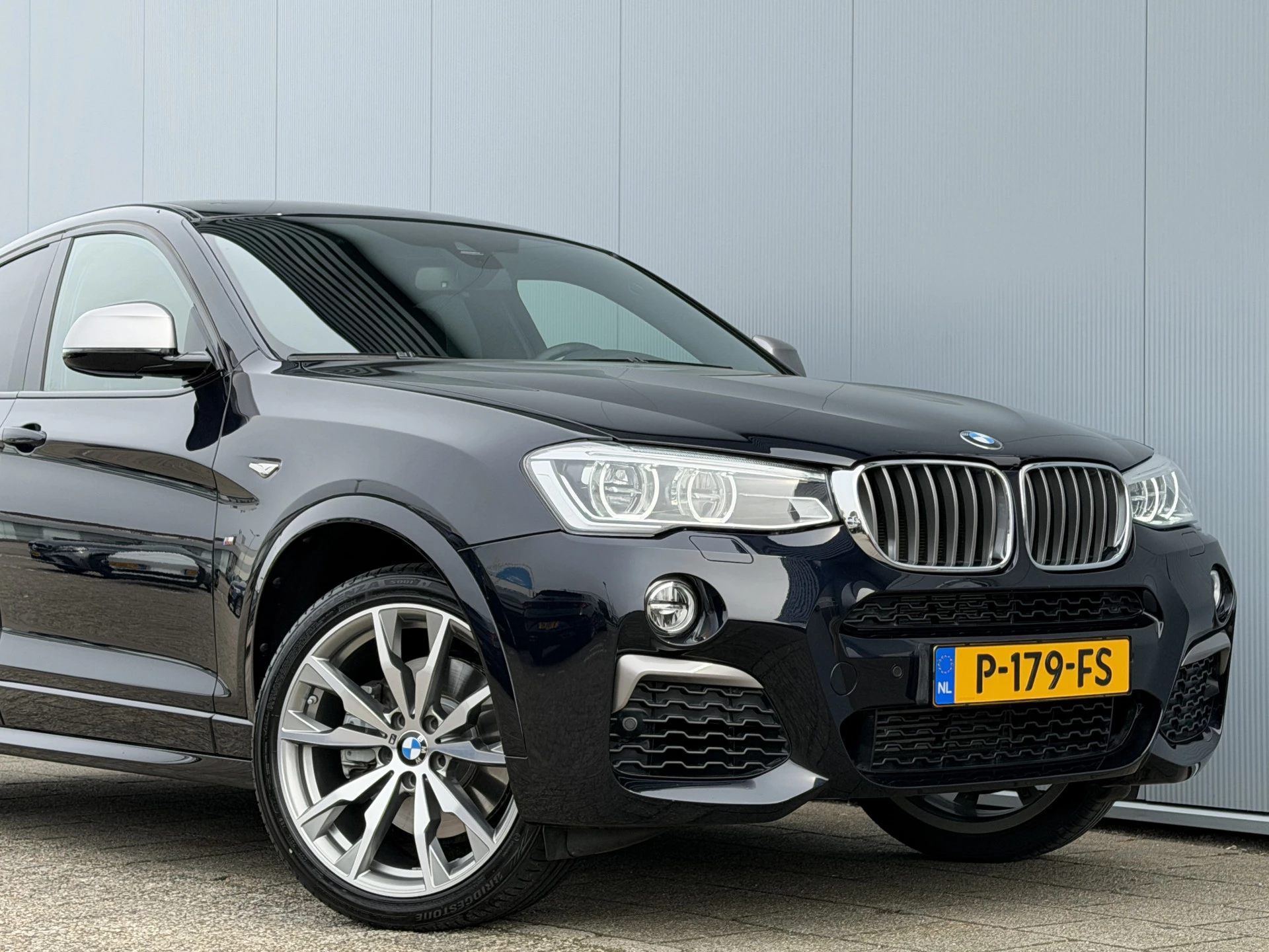 Hoofdafbeelding BMW X4