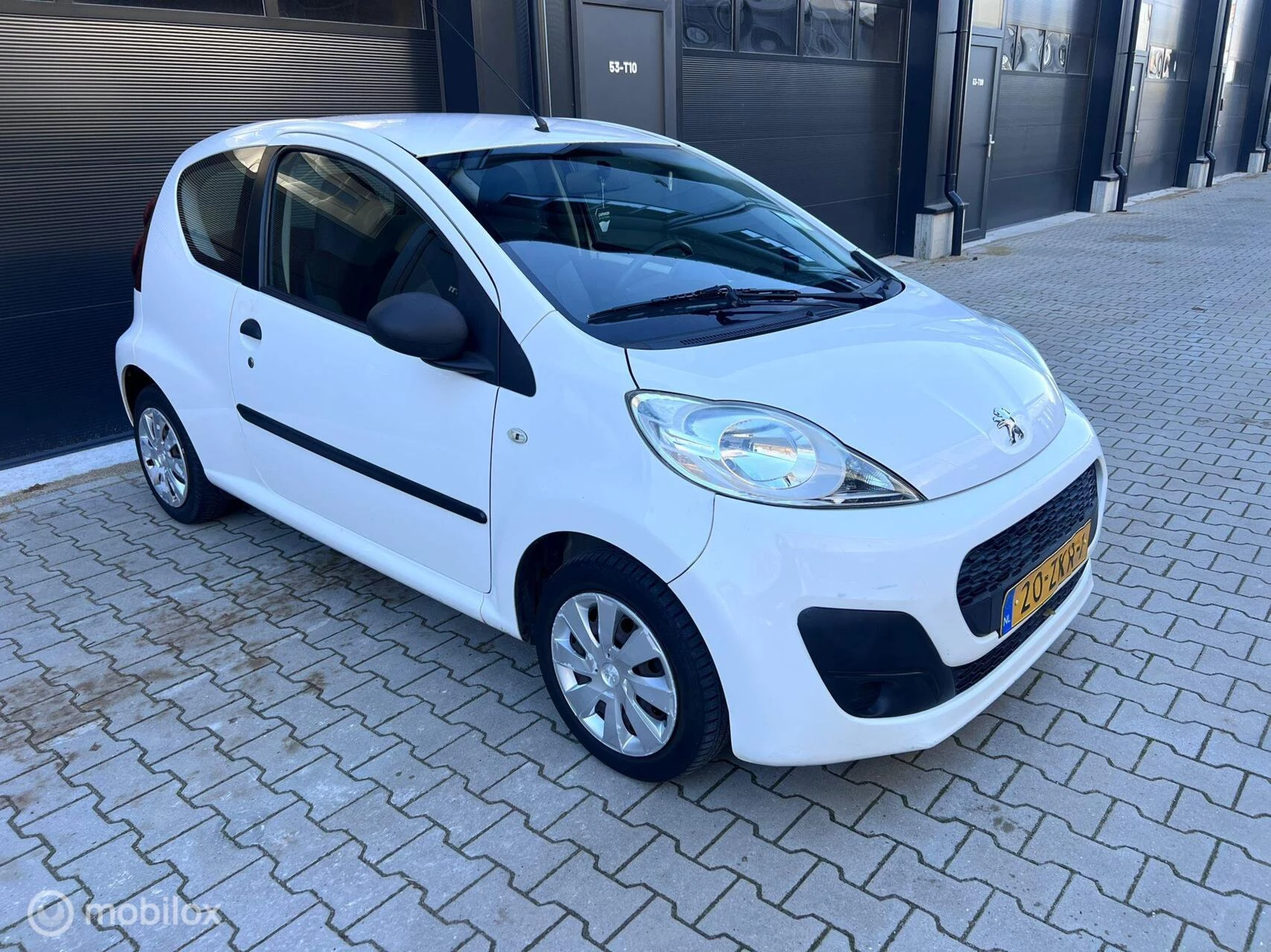 Hoofdafbeelding Peugeot 107