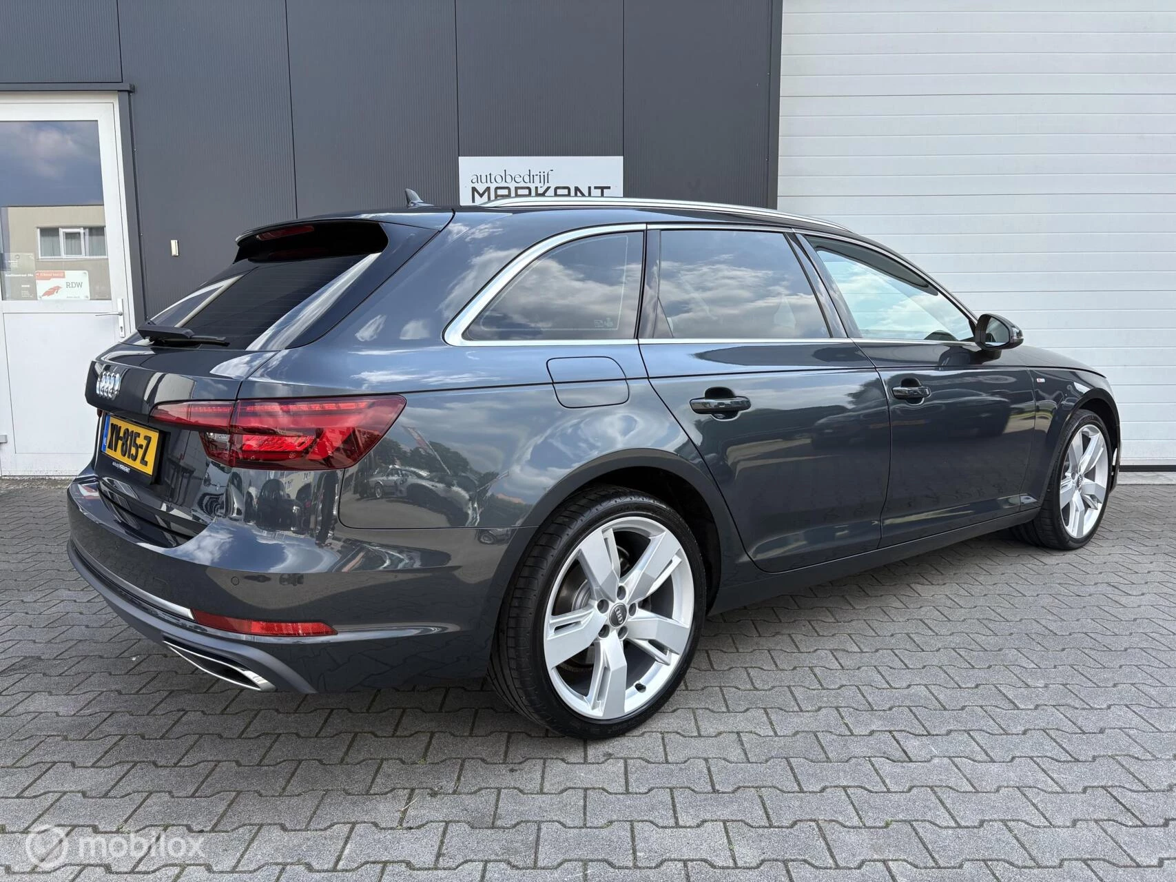 Hoofdafbeelding Audi A4