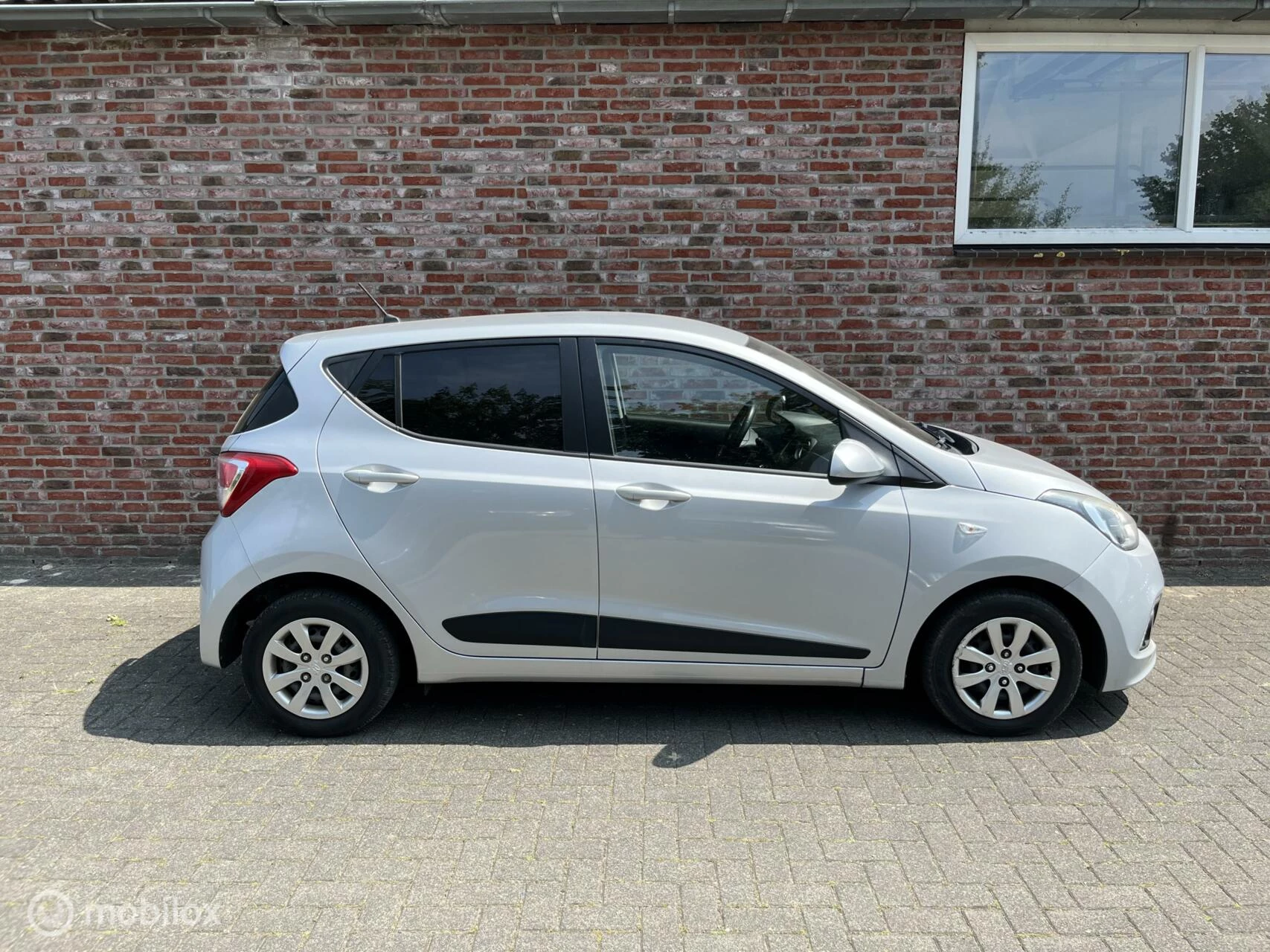 Hoofdafbeelding Hyundai i10