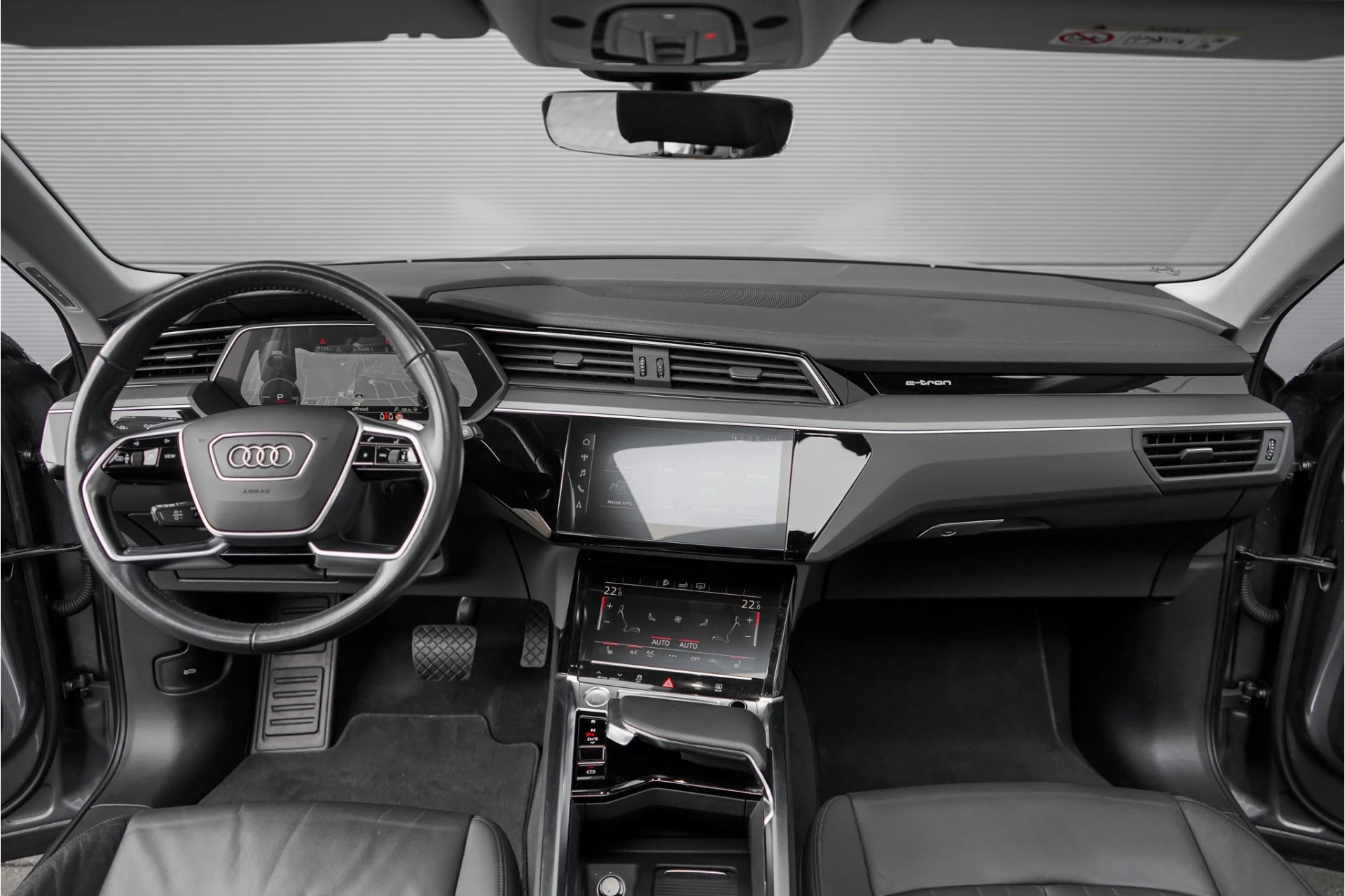 Hoofdafbeelding Audi e-tron