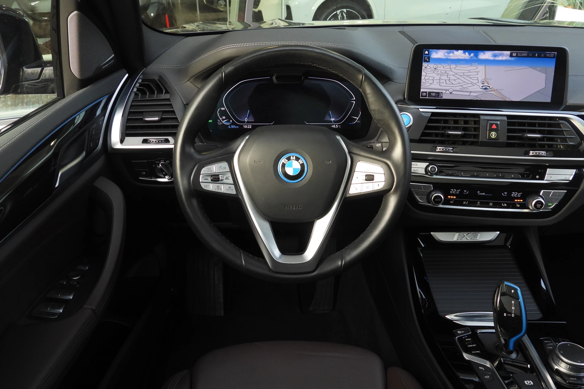 Hoofdafbeelding BMW iX3