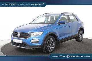 Volkswagen T-Roc 1.0 TSI Style *Navigatie*Trekhaak*Park assist*