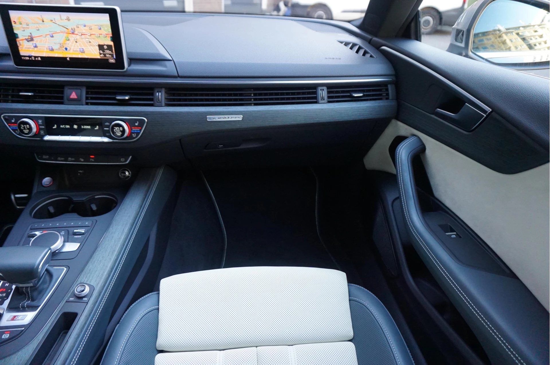 Hoofdafbeelding Audi S5