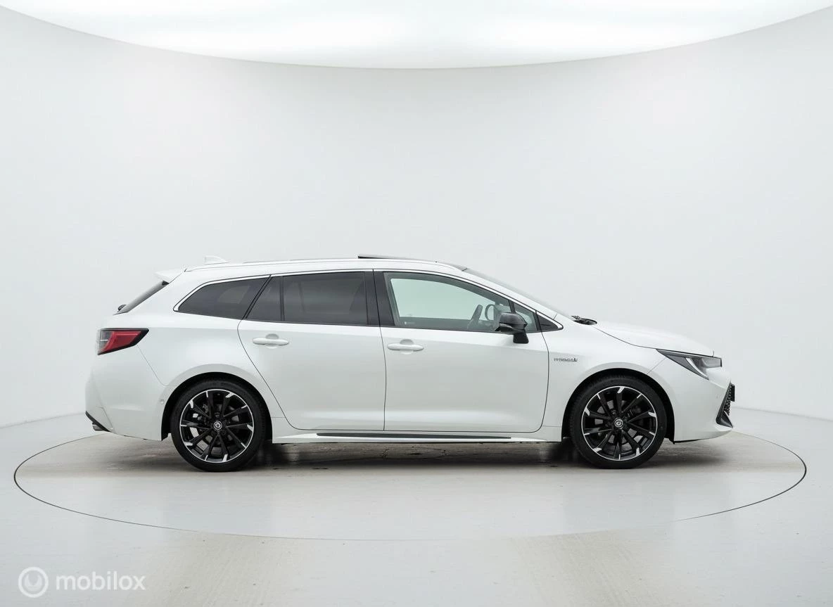 Hoofdafbeelding Toyota Corolla Touring Sports
