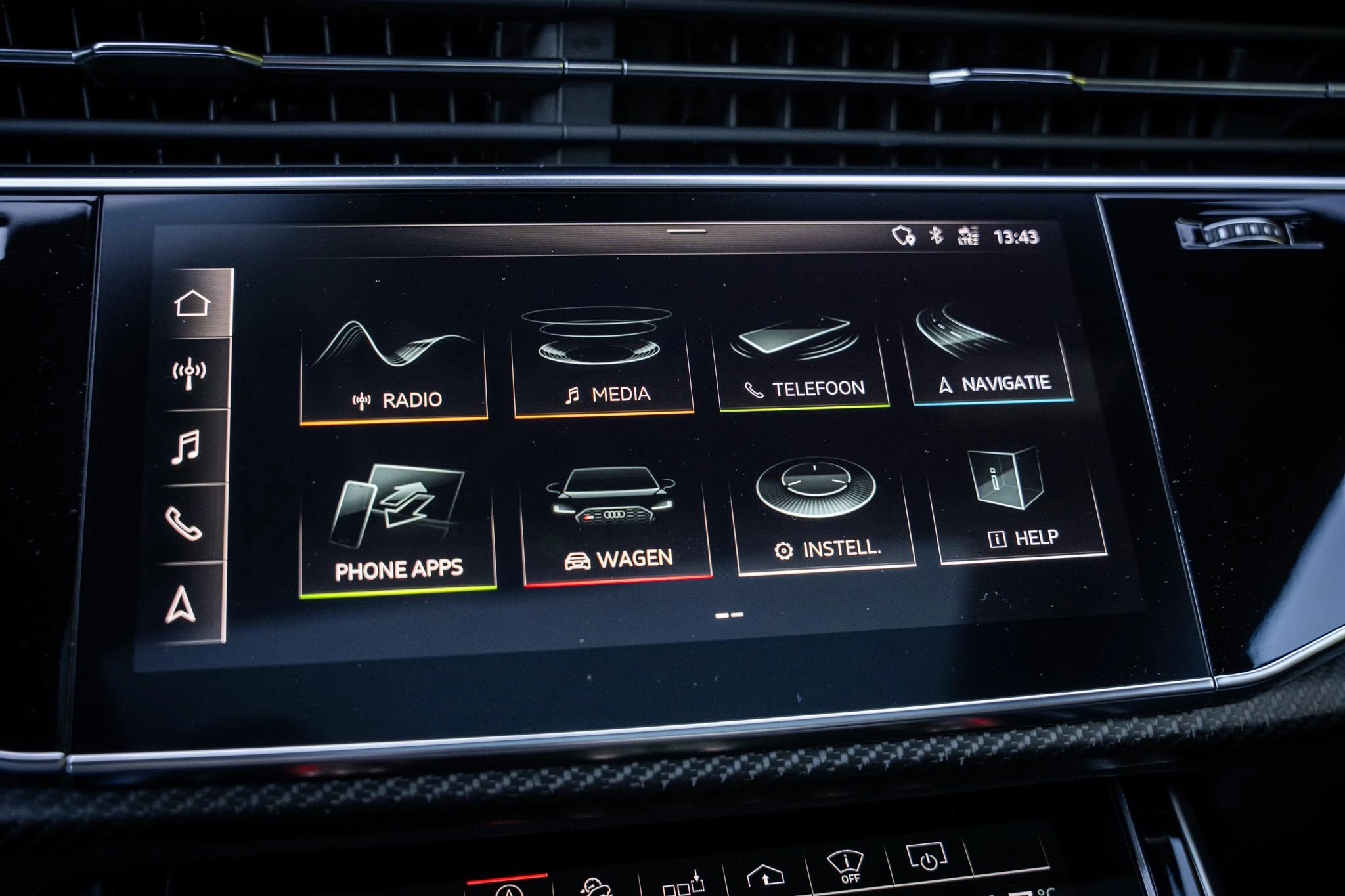 Hoofdafbeelding Audi Q8