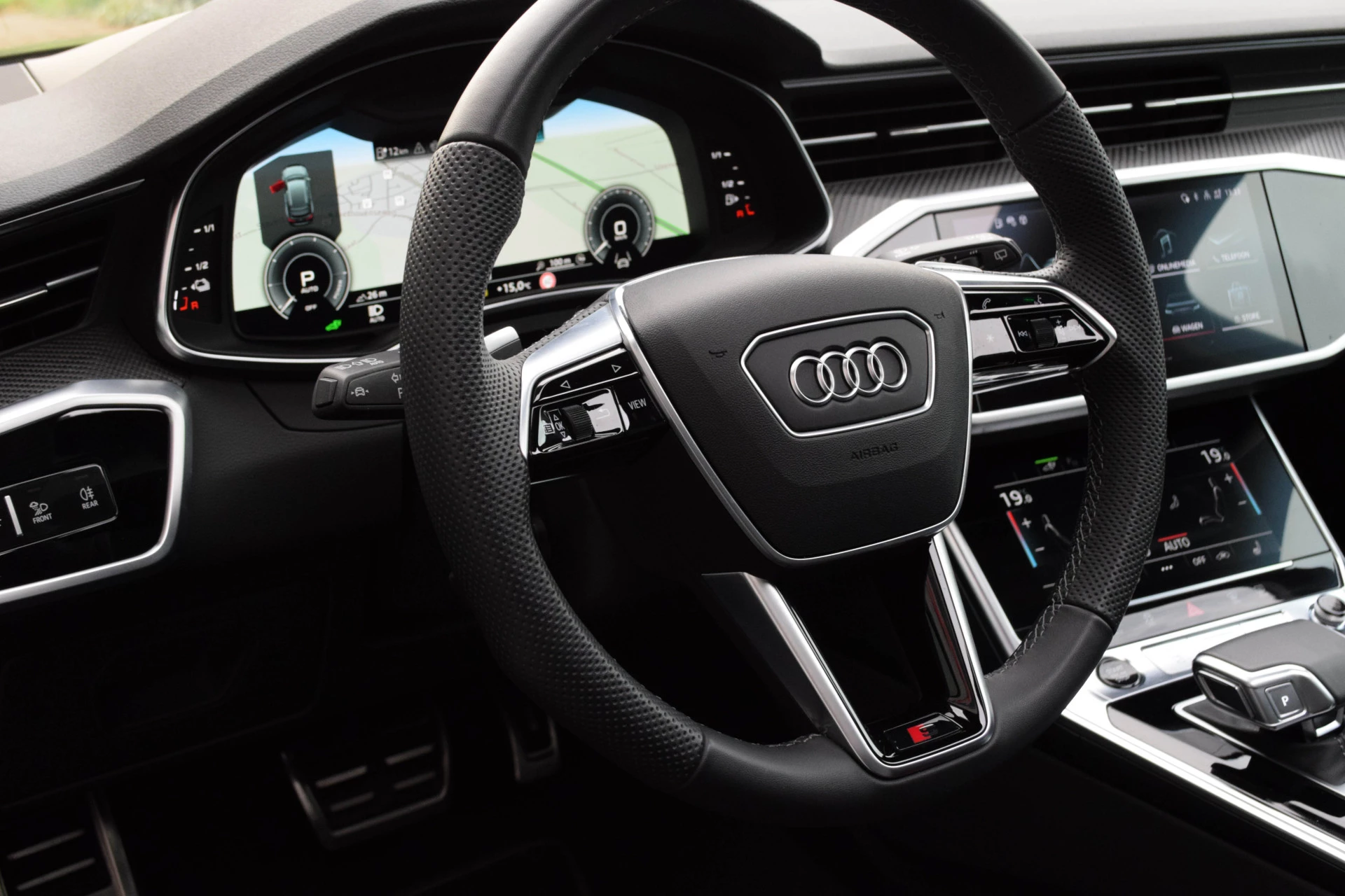 Hoofdafbeelding Audi A6