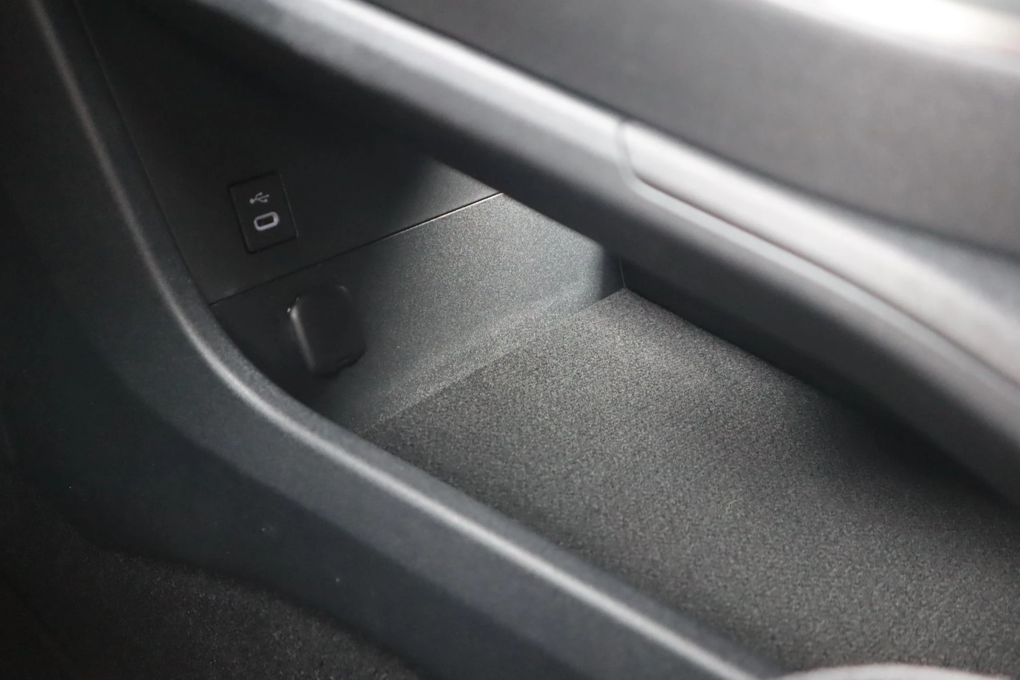 Hoofdafbeelding Toyota C-HR+