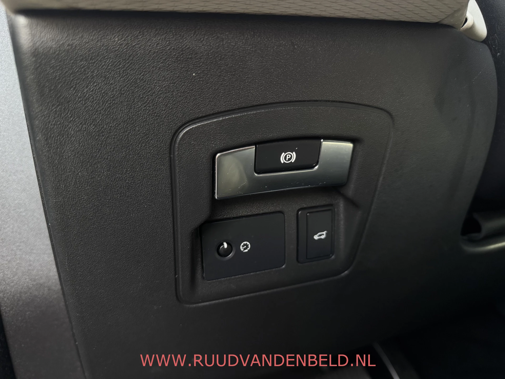 Hoofdafbeelding Land Rover Range Rover Velar