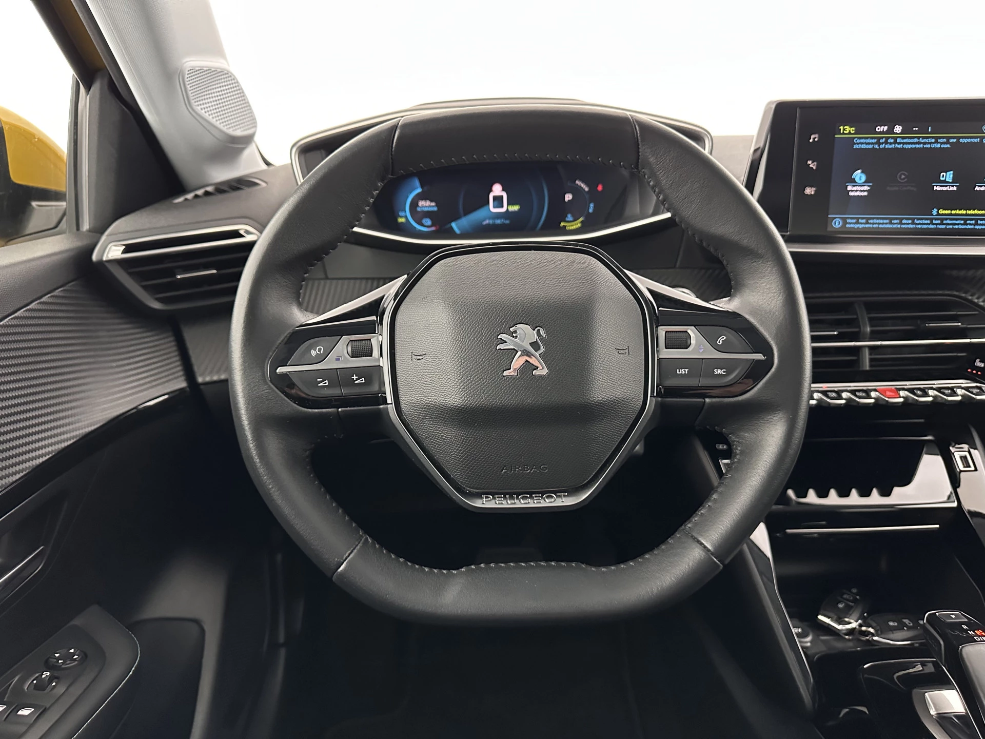 Hoofdafbeelding Peugeot e-208