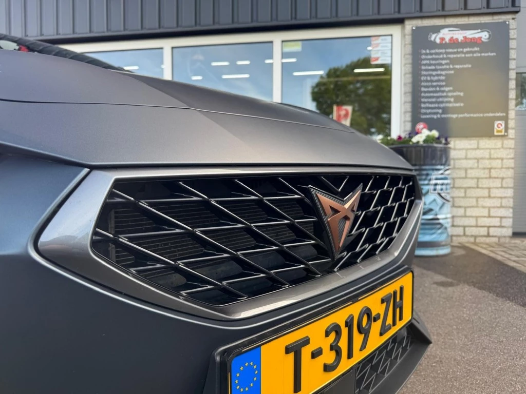 Hoofdafbeelding CUPRA Leon