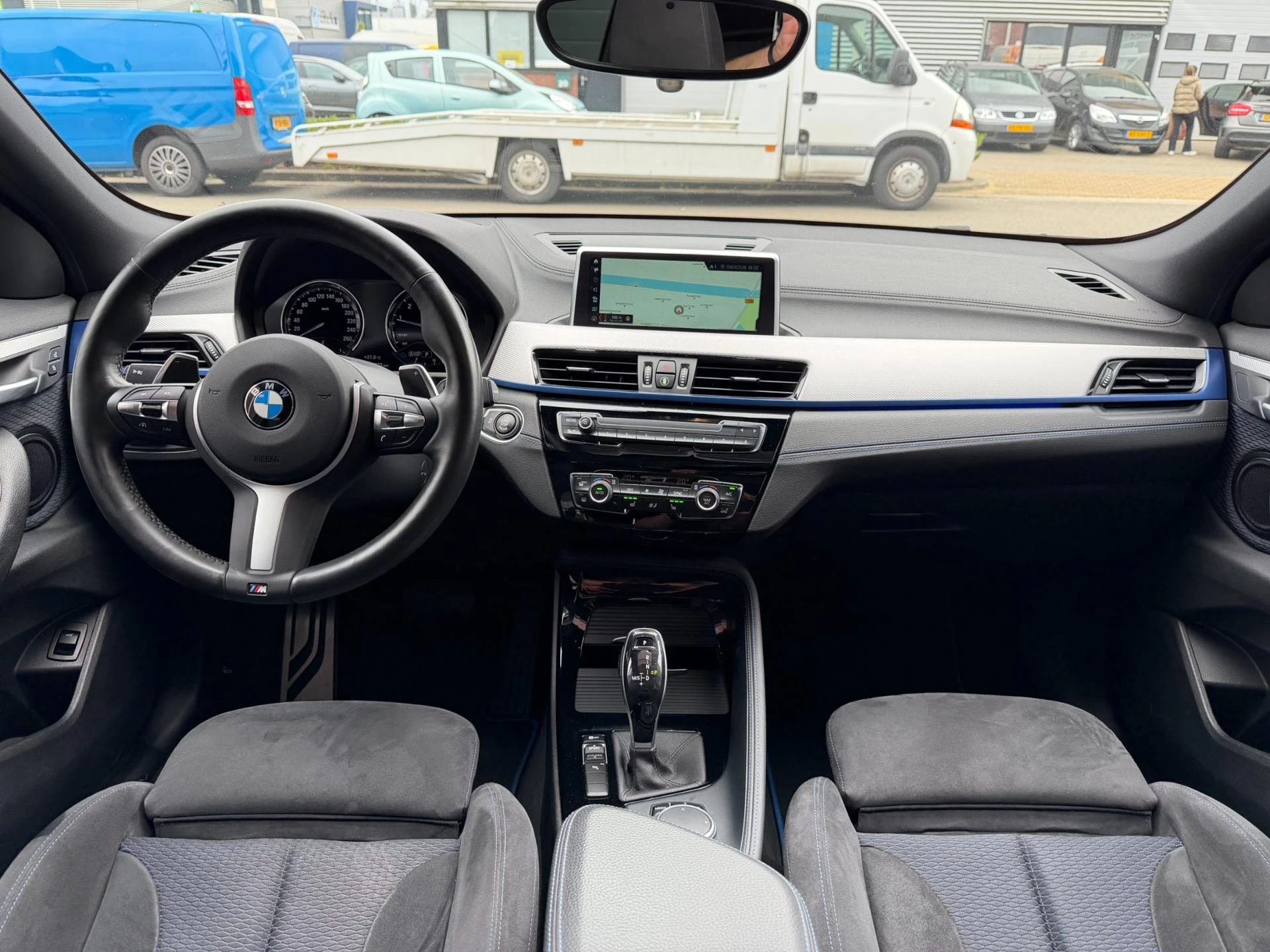 Hoofdafbeelding BMW X2