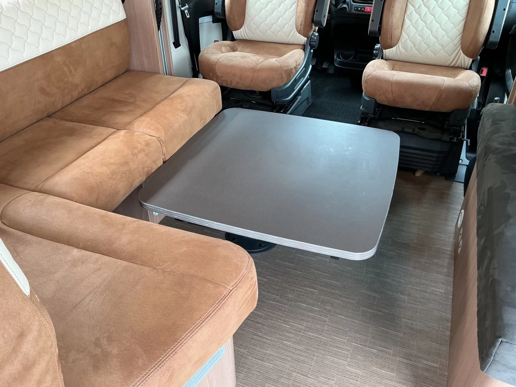 Hoofdafbeelding Bürstner Ixeo Bt6801