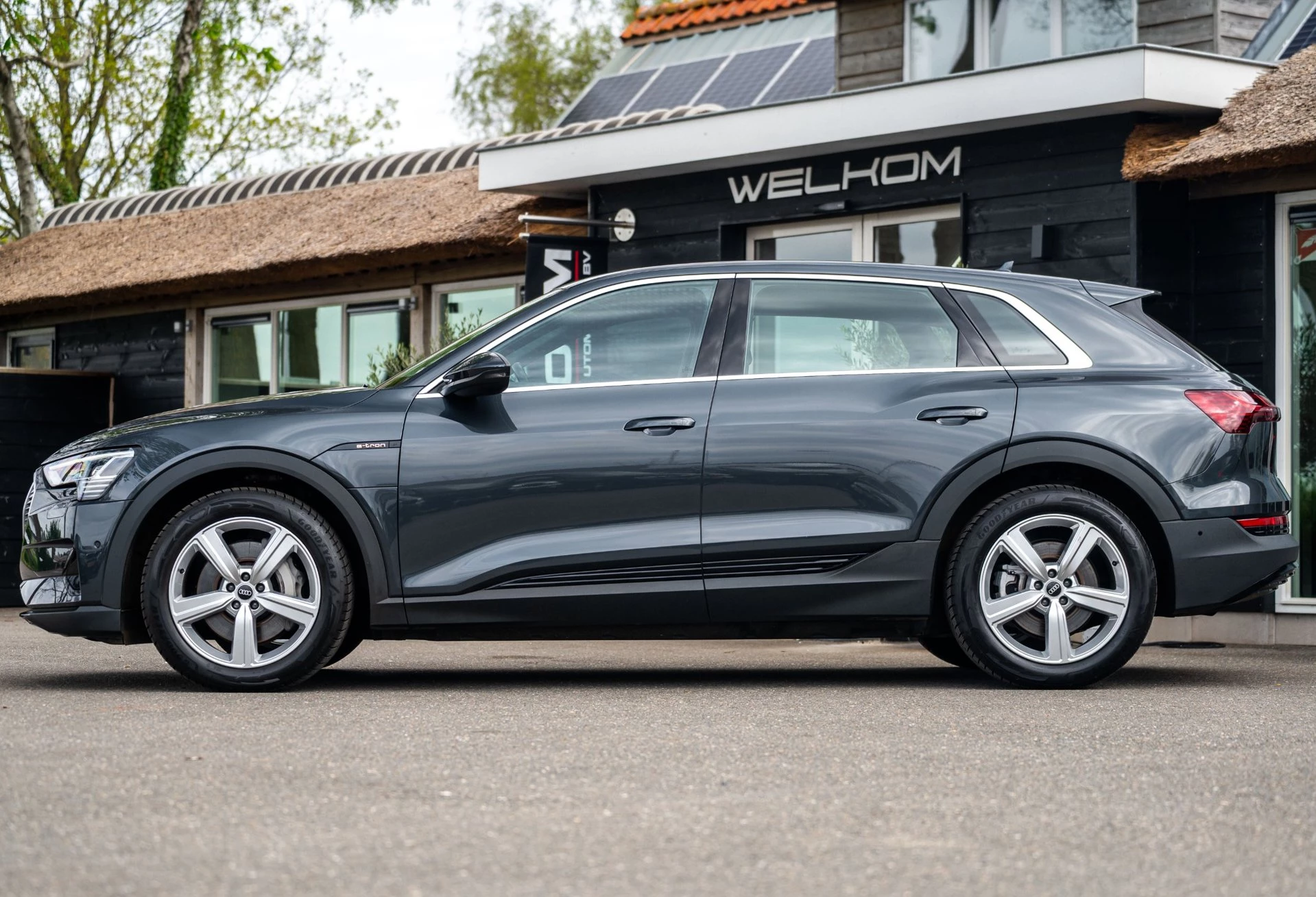 Hoofdafbeelding Audi e-tron