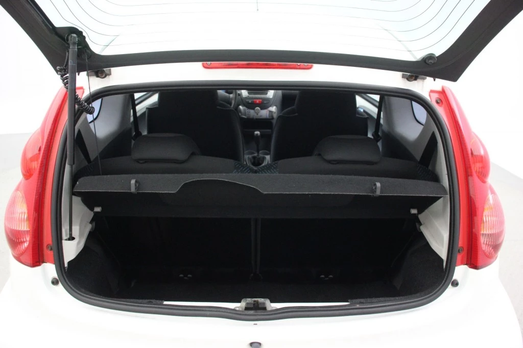 Hoofdafbeelding Peugeot 107