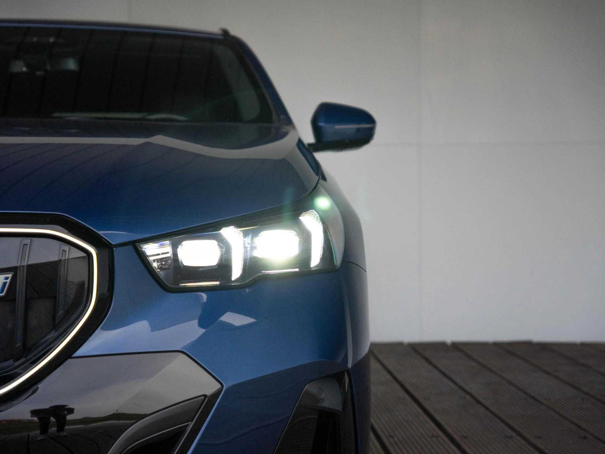 Hoofdafbeelding BMW i5