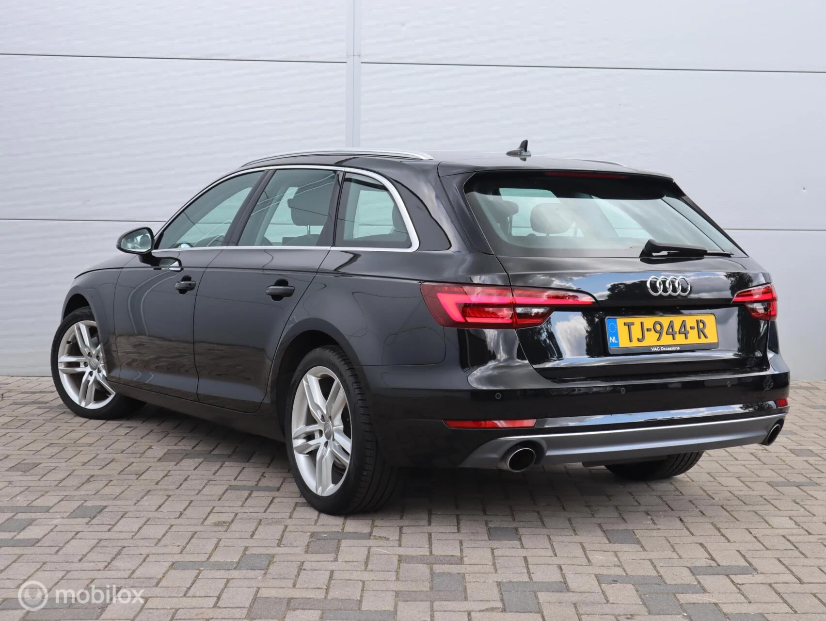 Hoofdafbeelding Audi A4