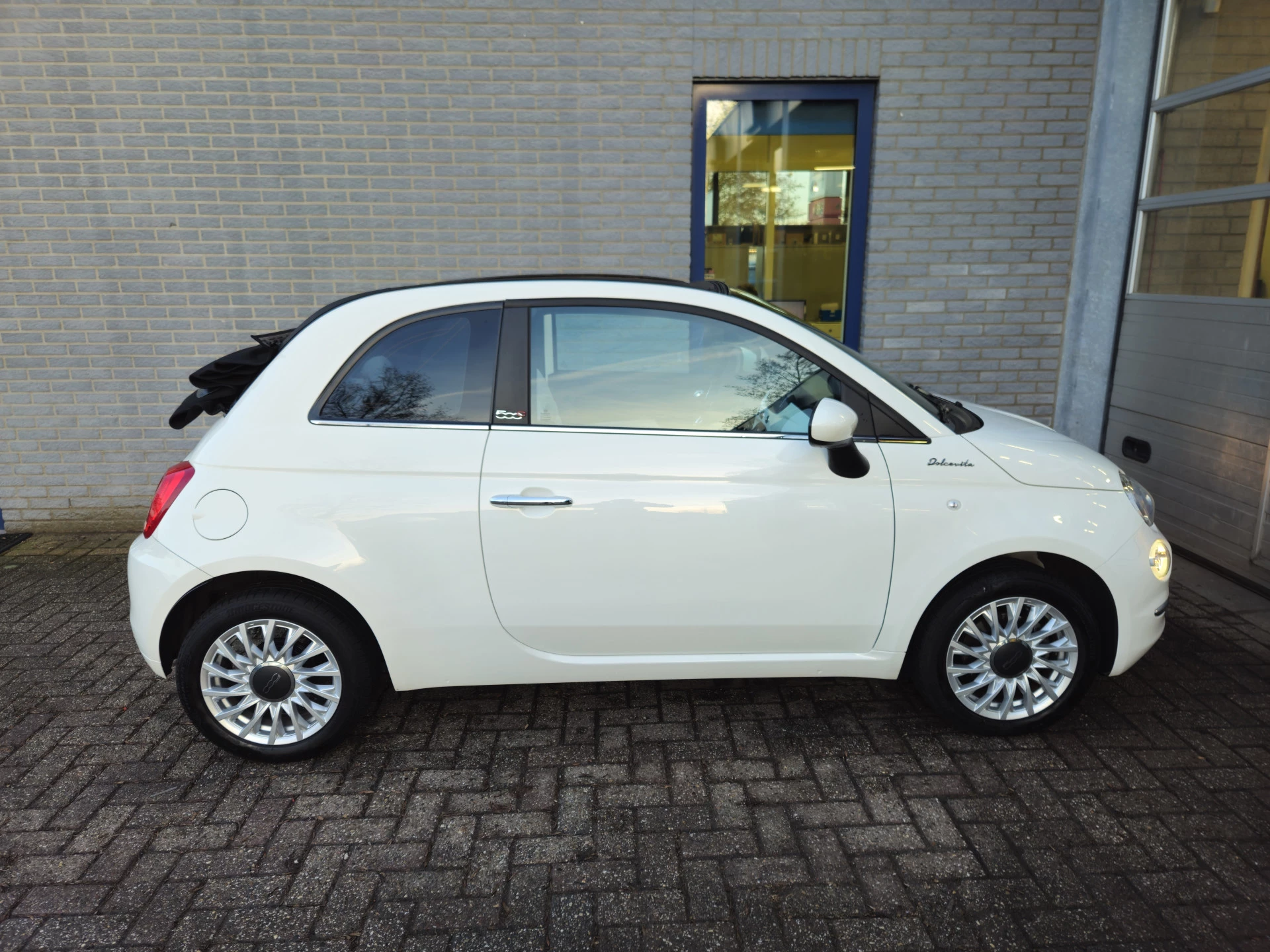 Hoofdafbeelding Fiat 500C