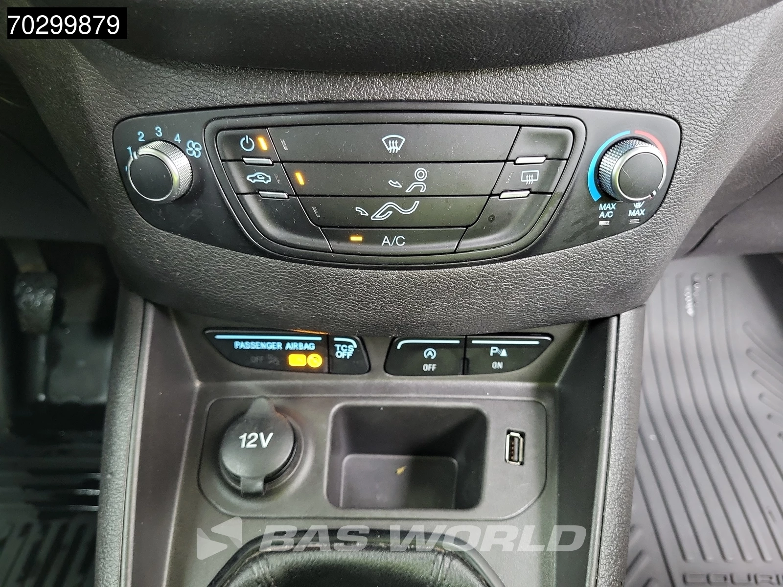 Hoofdafbeelding Ford Transit Courier