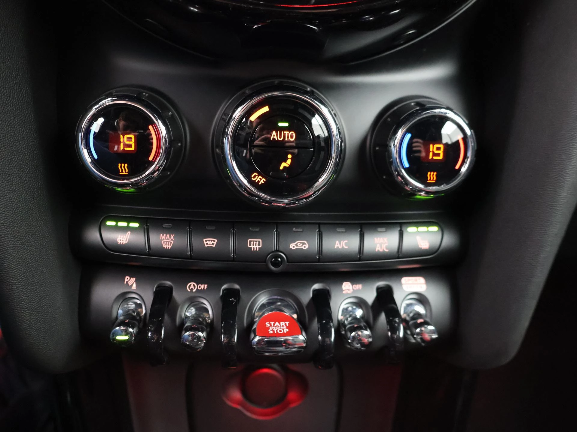 Hoofdafbeelding MINI Cooper Cabrio