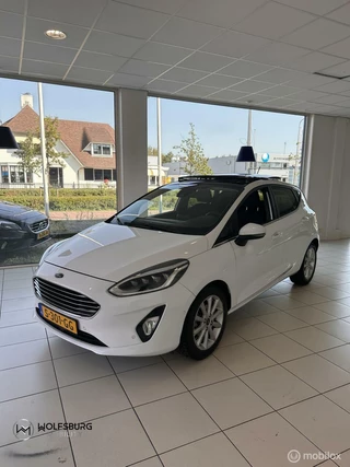 Hoofdafbeelding Ford Fiesta Ford Fiesta 1.0 EcoBoost Titanium X *Pano*Parkeercamera*Automaat* Lage kmstand!