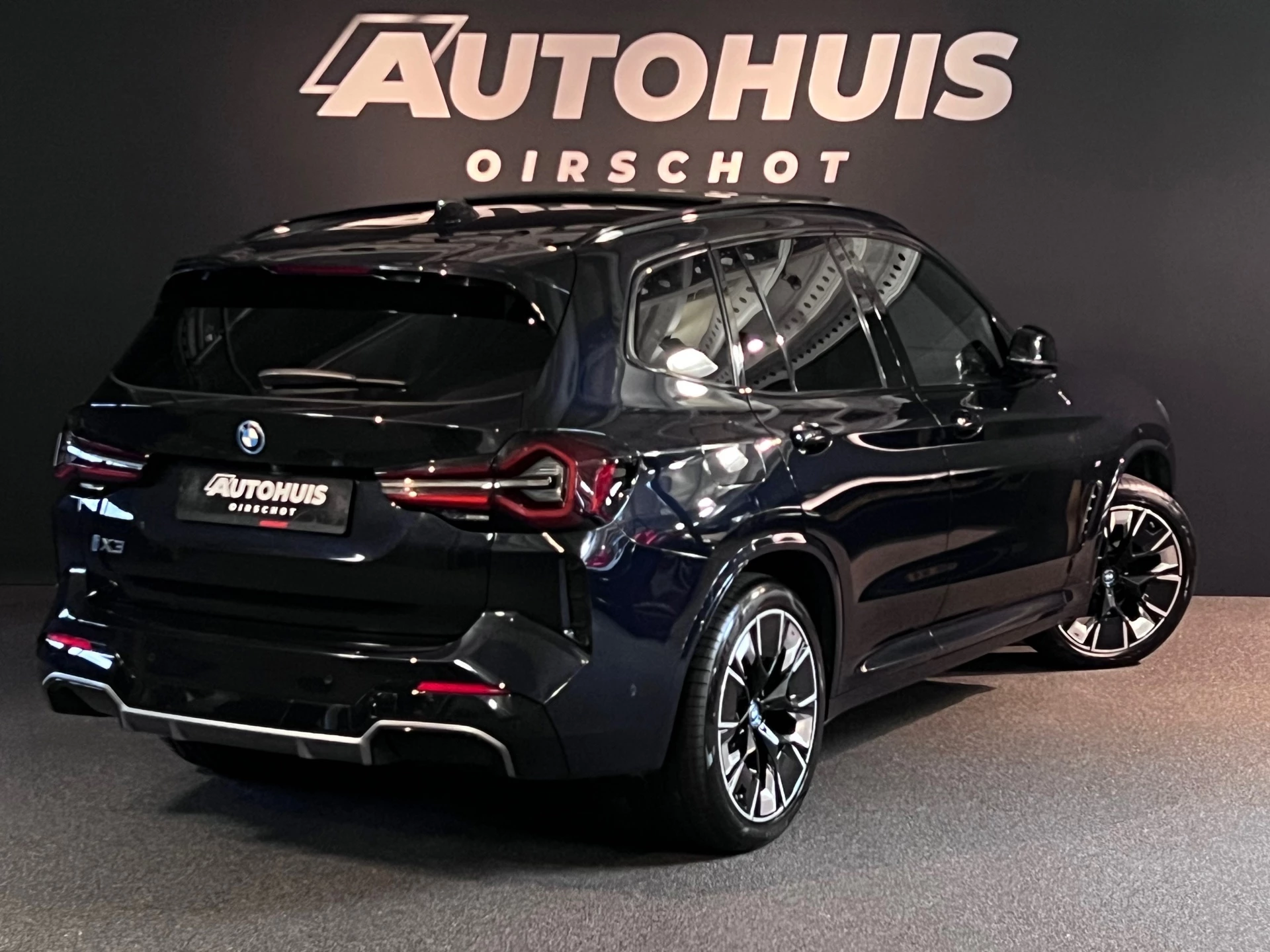 Hoofdafbeelding BMW iX3