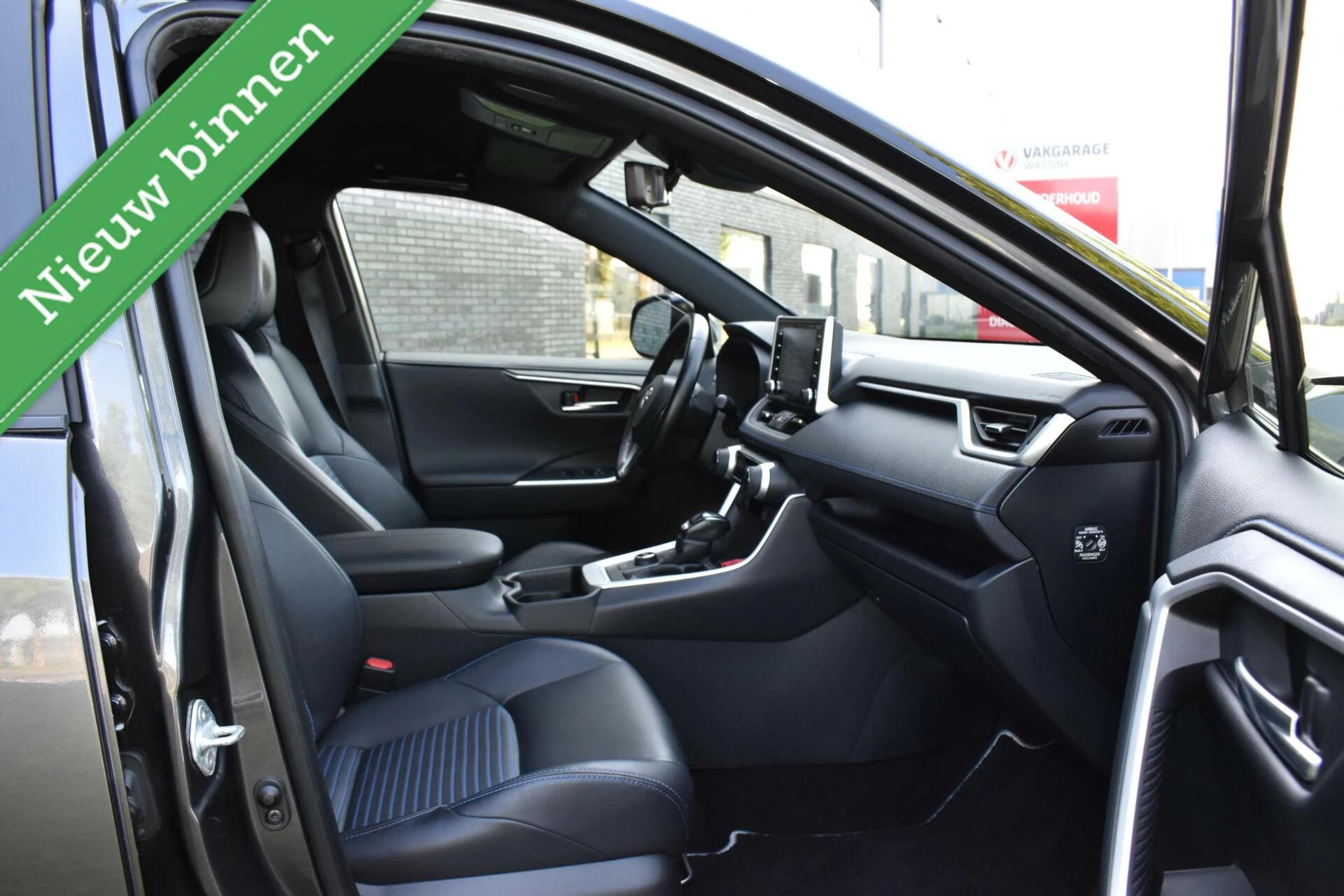 Hoofdafbeelding Toyota RAV4