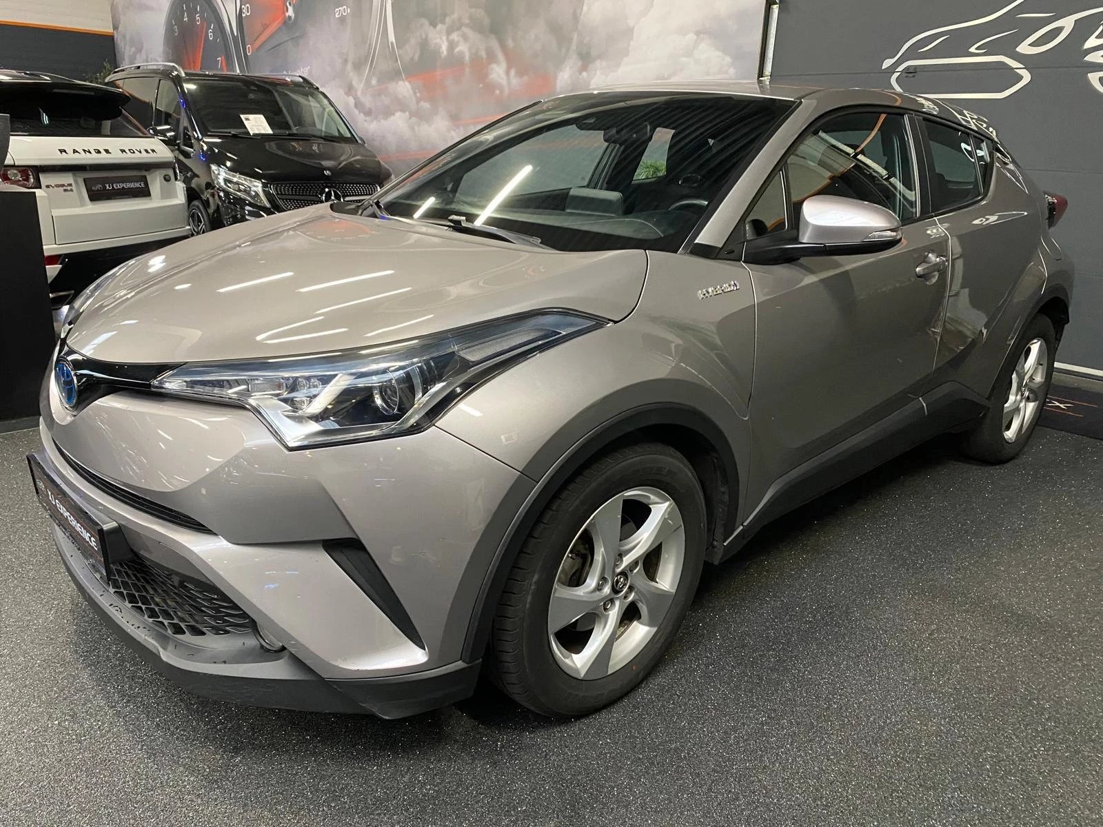 Hoofdafbeelding Toyota C-HR