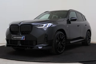 BMW X3 30e xDrive M Sport Automaat / Panoramadak / Trekhaak / Sportstoelen / M Sportonderstel / Comfort Access / Adaptieve LED / Parking Assistant Plus / Harman Kardon