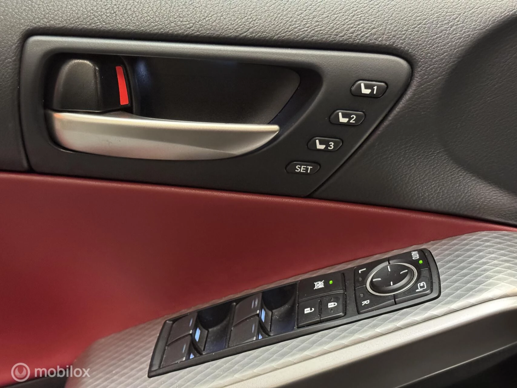 Hoofdafbeelding Lexus IS