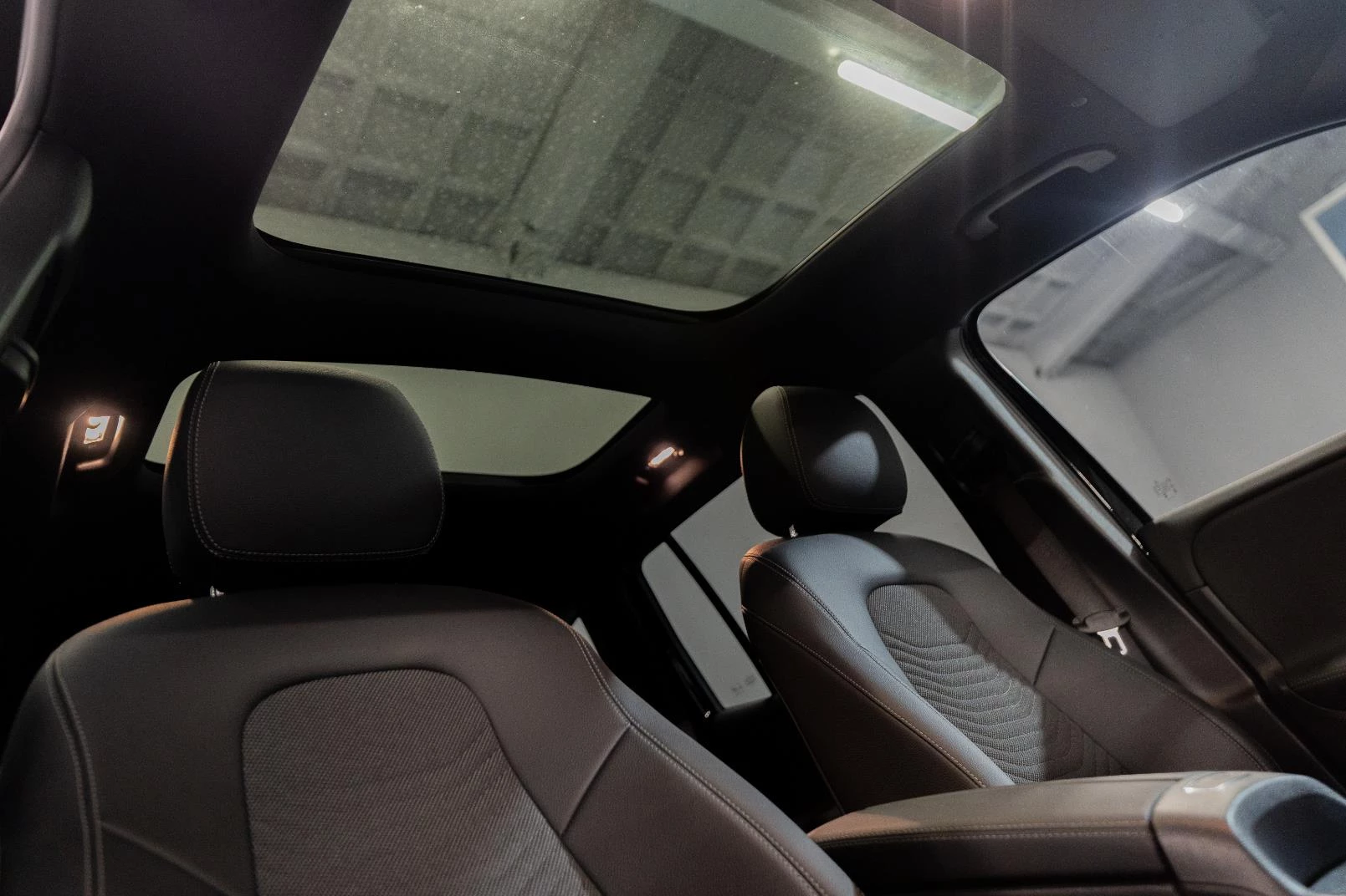 Hoofdafbeelding Mercedes-Benz EQB