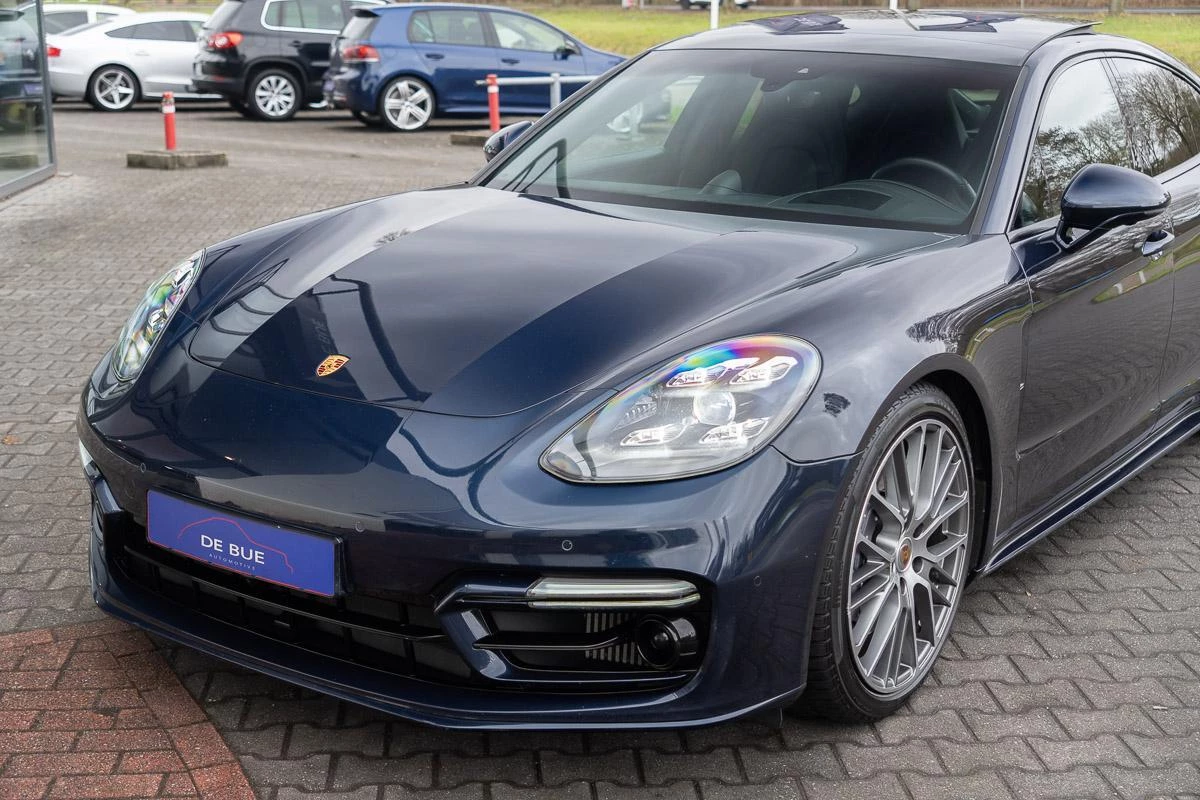Hoofdafbeelding Porsche Panamera