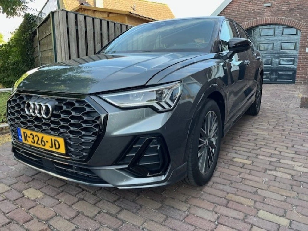 Hoofdafbeelding Audi Q3