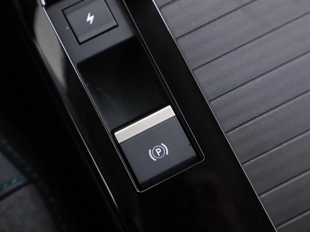 Hoofdafbeelding Citroën ë-C4