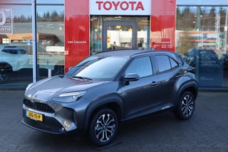 Toyota Yaris Cross 1.5 Hybrid 115 First Edition STOEL/STUUR/VOORRUITVERWARM. P-SENSOREN KEYLESS ANDROID/APPLE KEYLESS