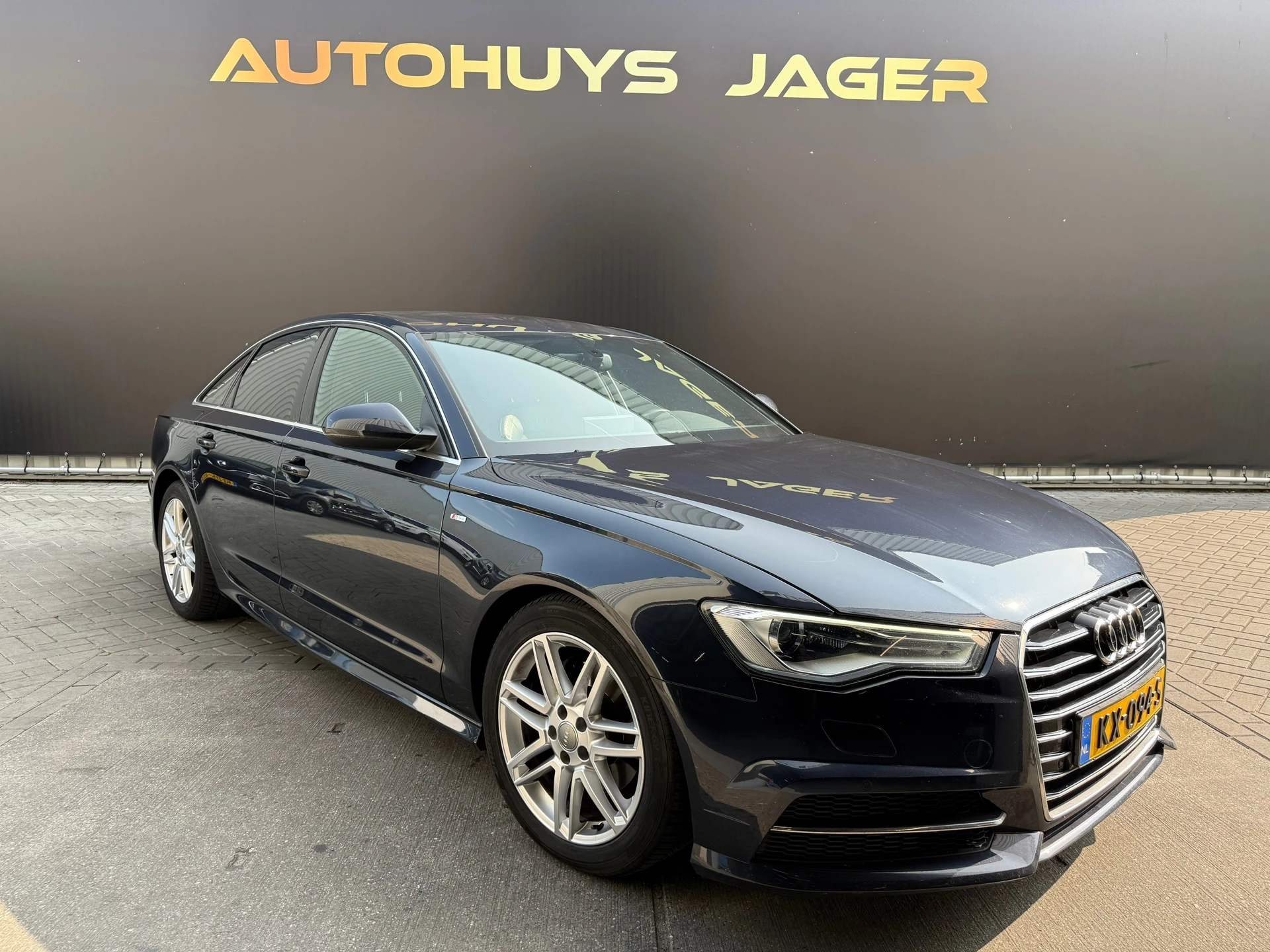 Hoofdafbeelding Audi A6