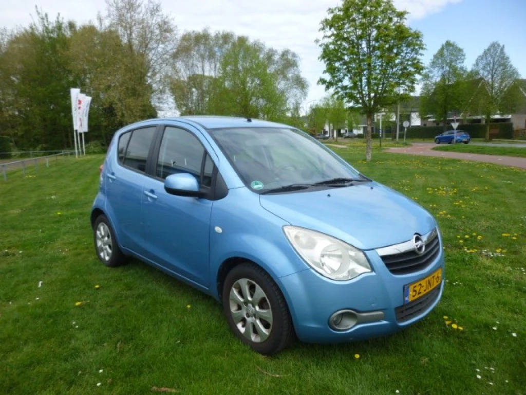 Hoofdafbeelding Opel Agila