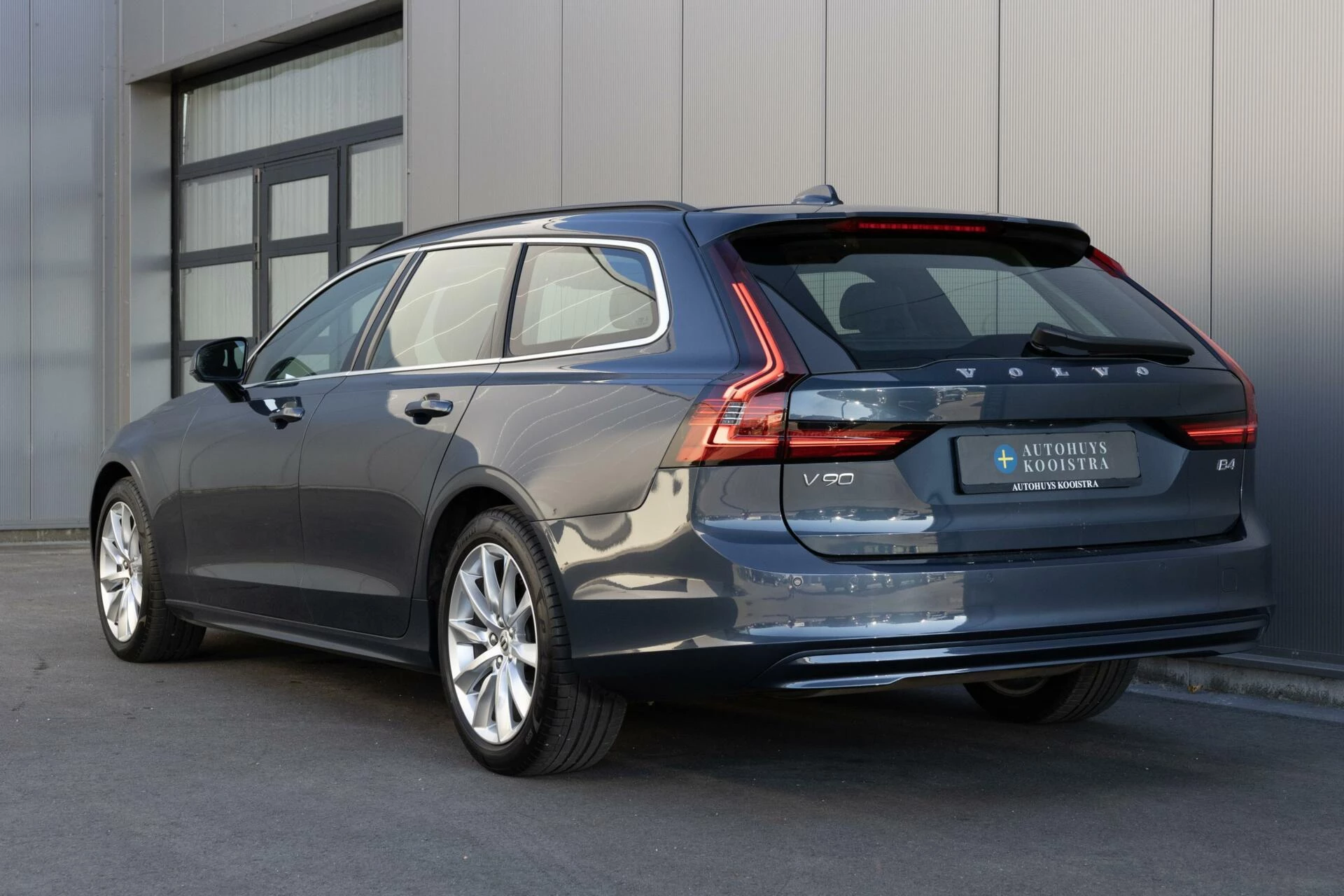 Hoofdafbeelding Volvo V90