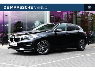 BMW 1 Serie 118i Sport Line Automaat / Trekhaak / Sportstoelen / LED / Live Cockpit Professional / Cruise Control / PDC