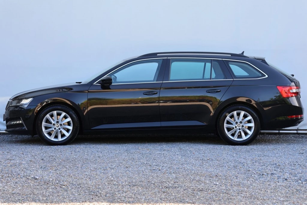 Hoofdafbeelding Škoda Superb