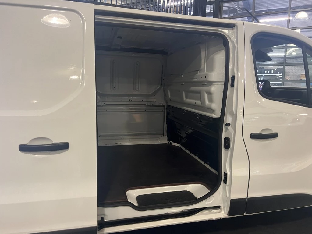Hoofdafbeelding Nissan Primastar