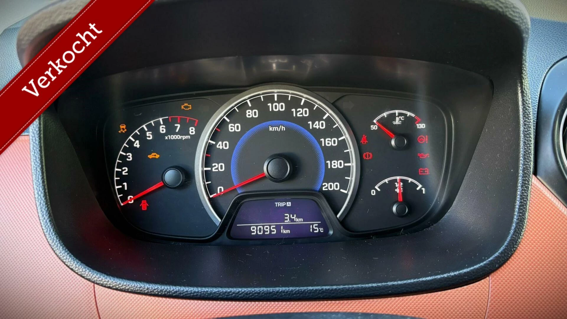 Hoofdafbeelding Hyundai i10