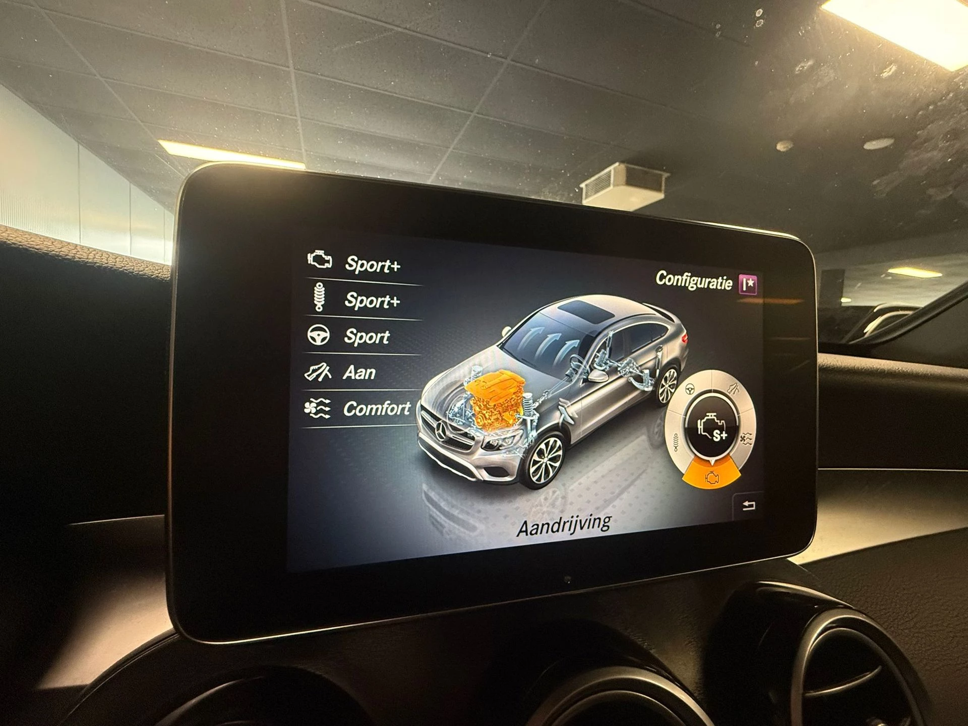 Hoofdafbeelding Mercedes-Benz GLC