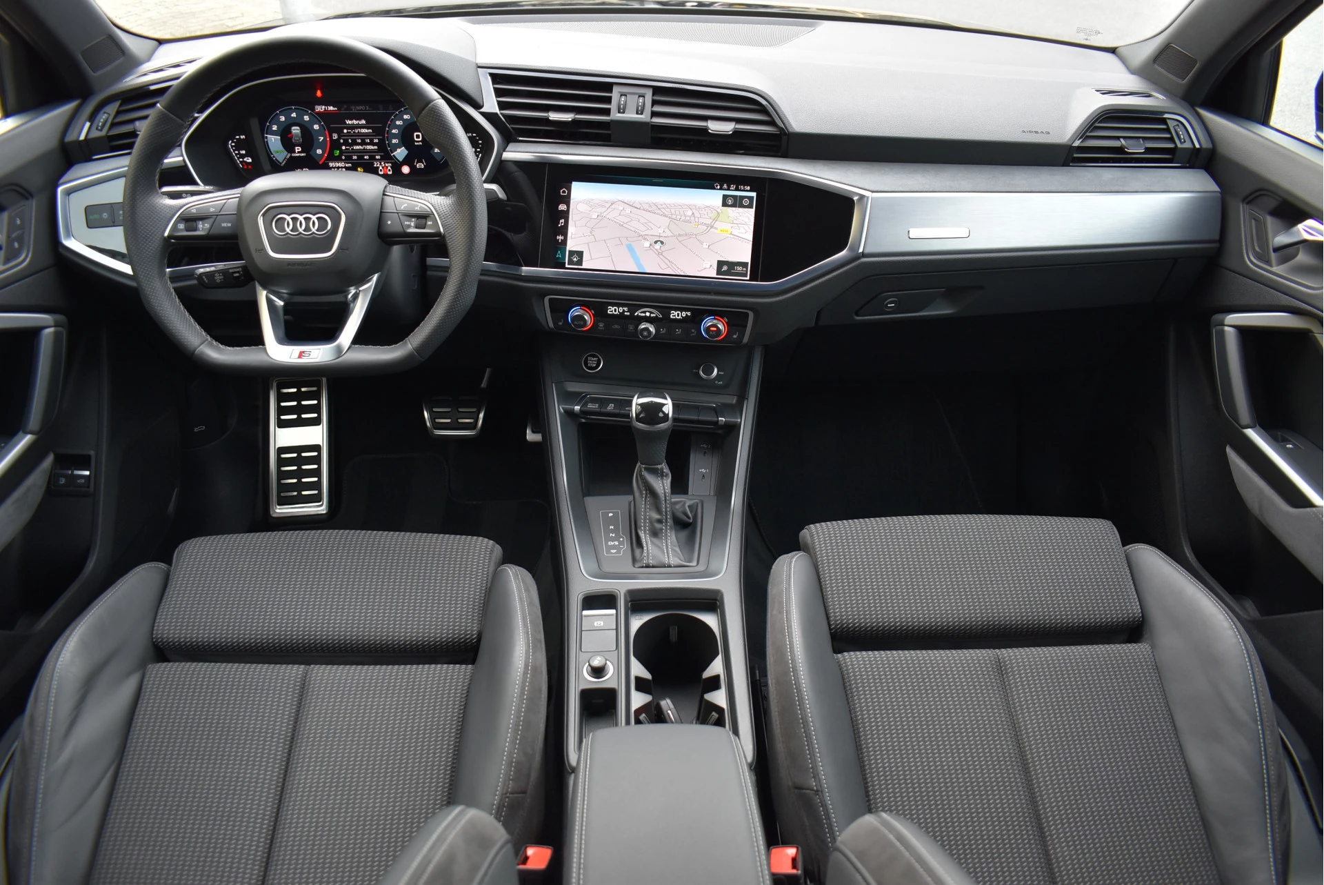 Hoofdafbeelding Audi Q3