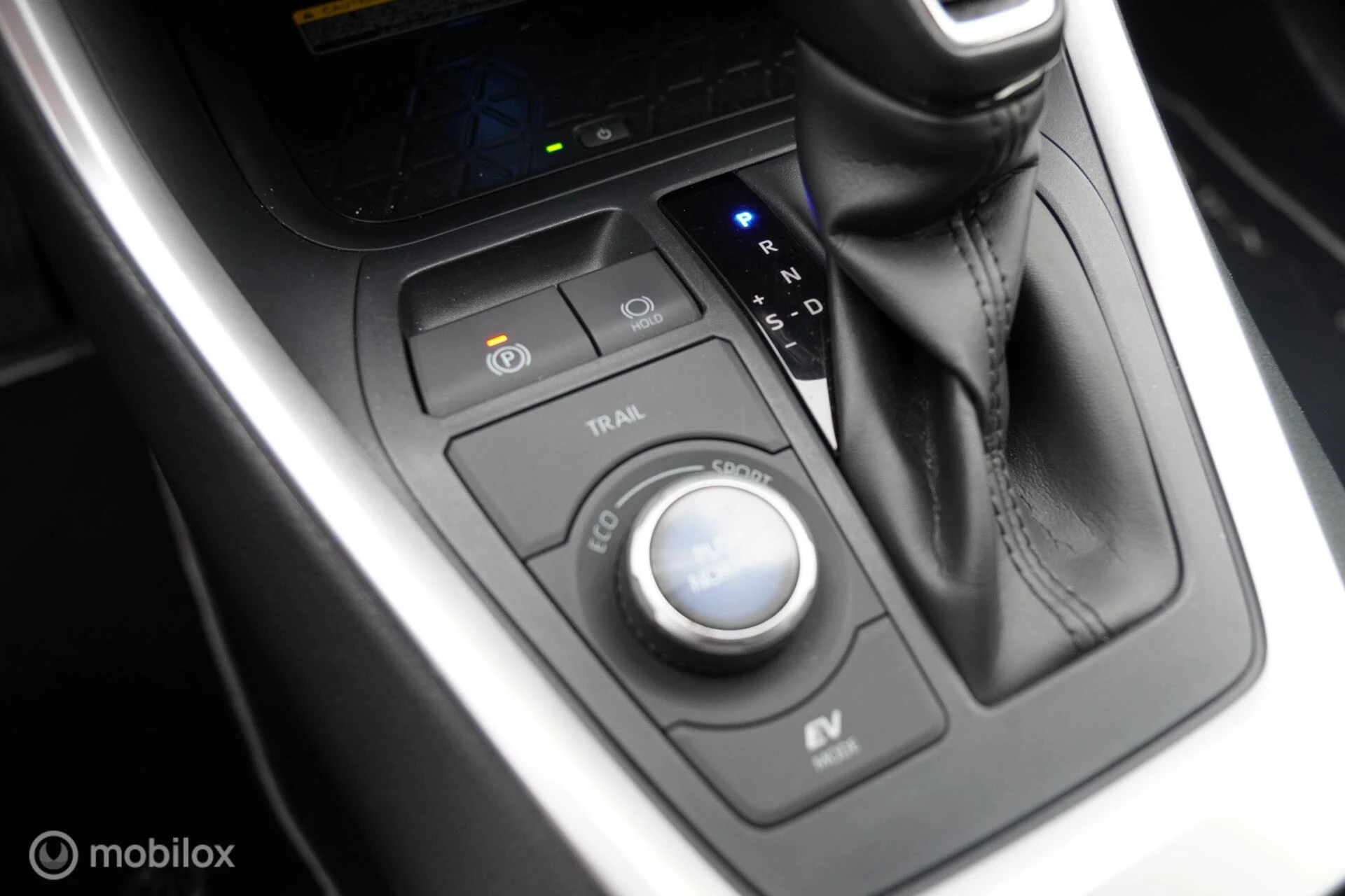 Hoofdafbeelding Toyota RAV4