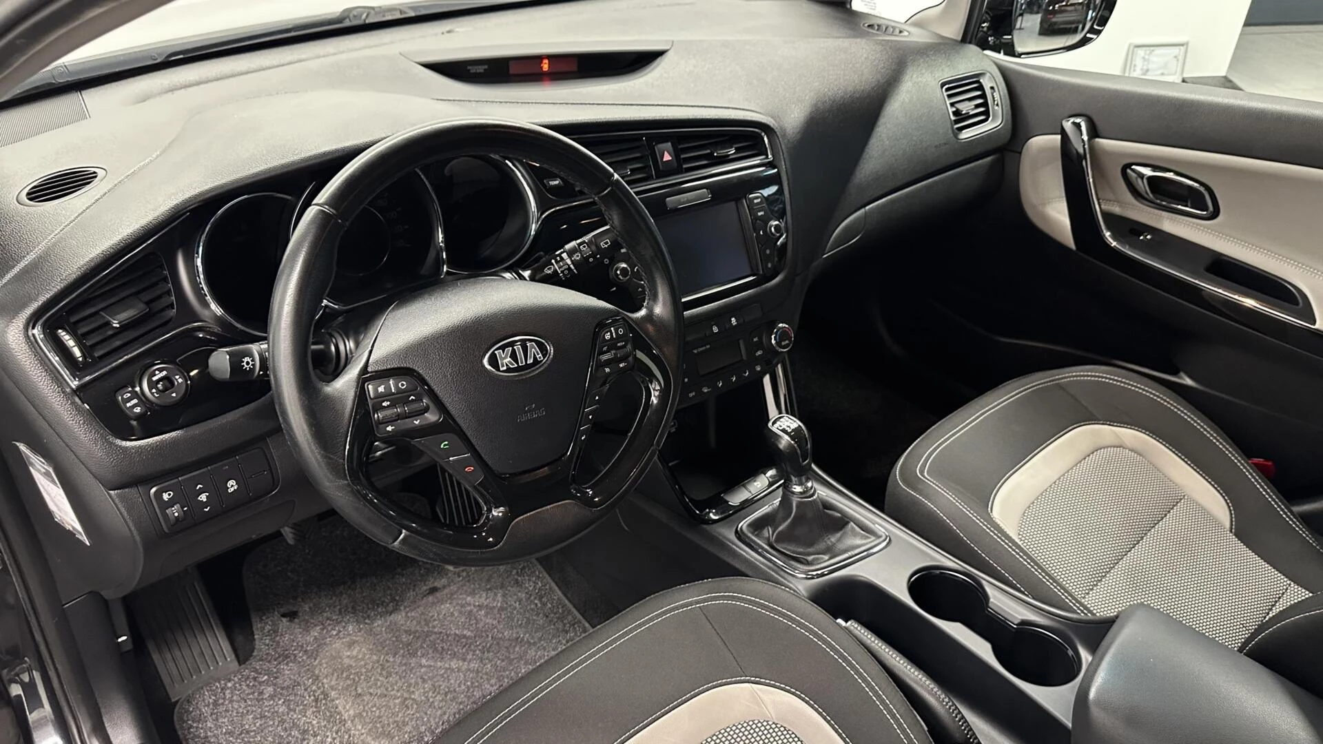 Hoofdafbeelding Kia cee'd
