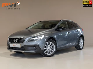 Volvo V40 Cross Country 1.5 T3 Polar+ Luxury / 152pk / Panorama dak / Leder / Achteruitrij camera /
